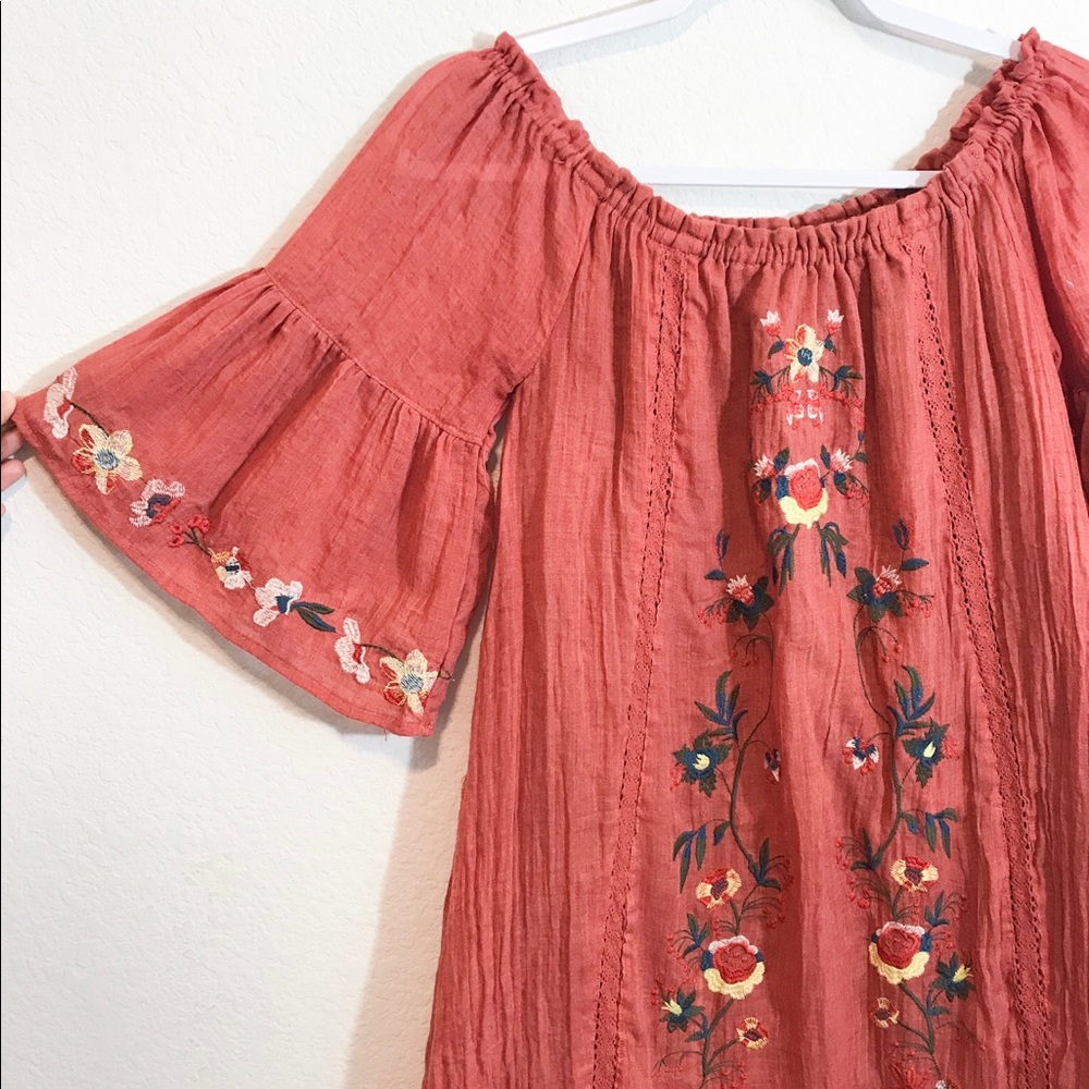 Umgee Off-Shoulder Bell Sleeve Embroidered Dress